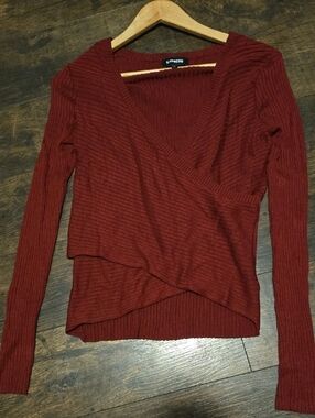 Express Ribbed Wrap V-Neck Long Sleeve Top - Rust Red